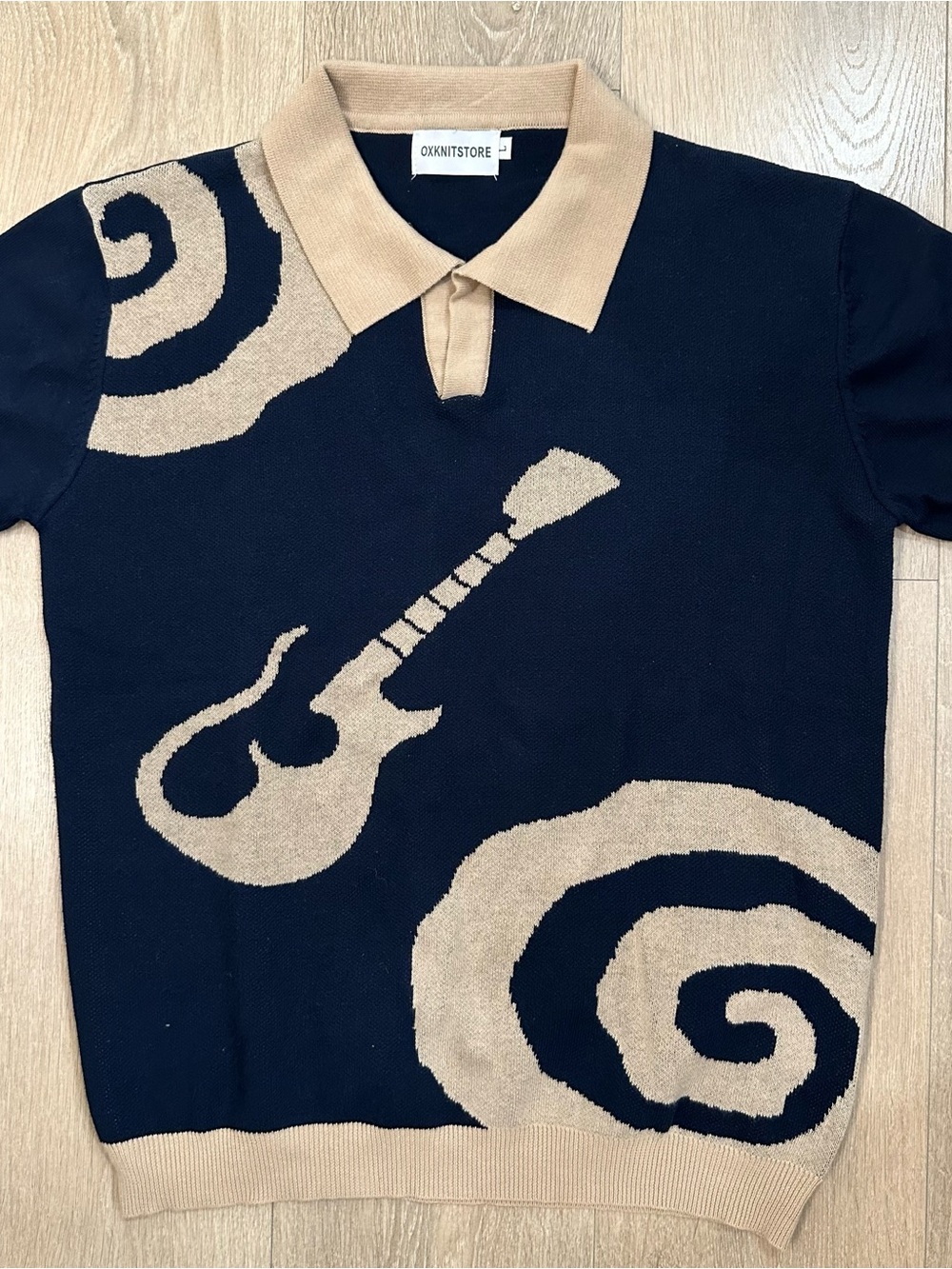 Oxknit Store Men’s Navy & Beige Guitar-Graphic Knitted Polo Size Medium